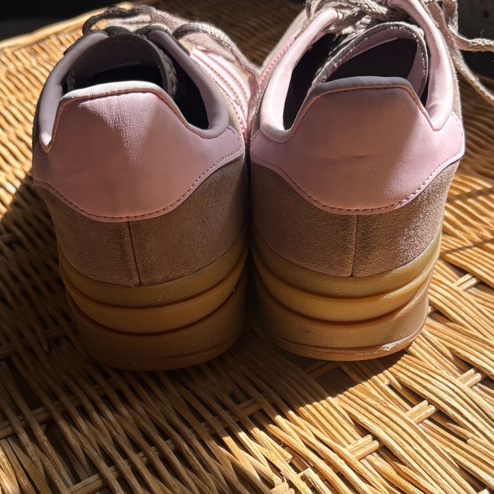 adidas Gazelle Women’s Pink Suede Sneakers with Gum Sole - Picture 4 of 4